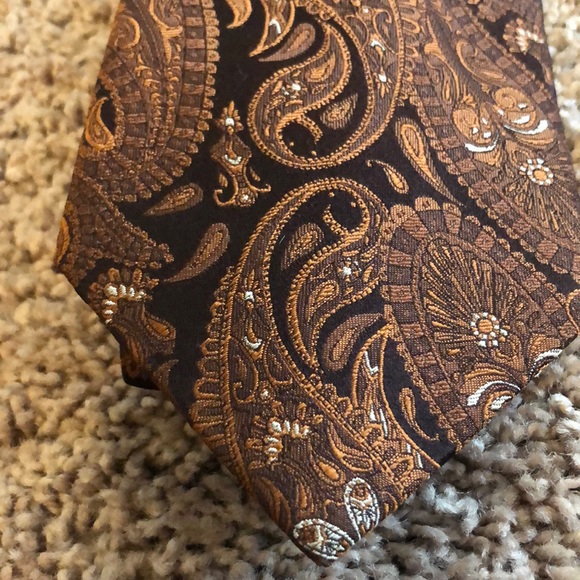 Studio Milan Men’s silk Tie - Picture 2 of 5